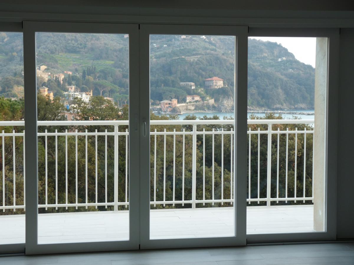 Penthouse By The Sea Apartment Levanto Exterior photo