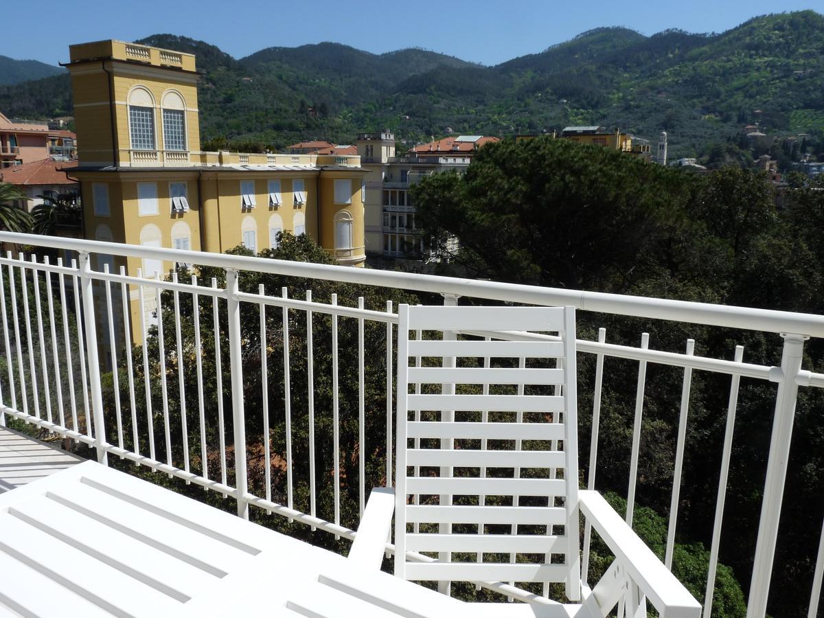 Penthouse By The Sea Apartment Levanto Exterior photo